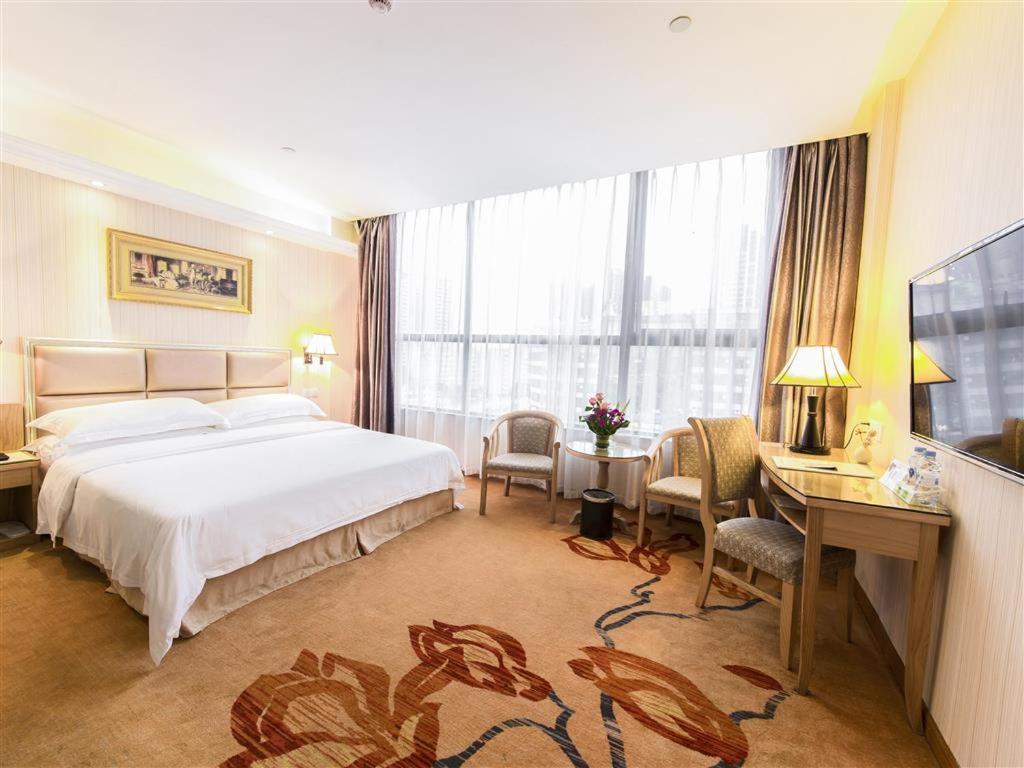 Vienna Hotel Zhanjiang Coast Avenue Luaran gambar
